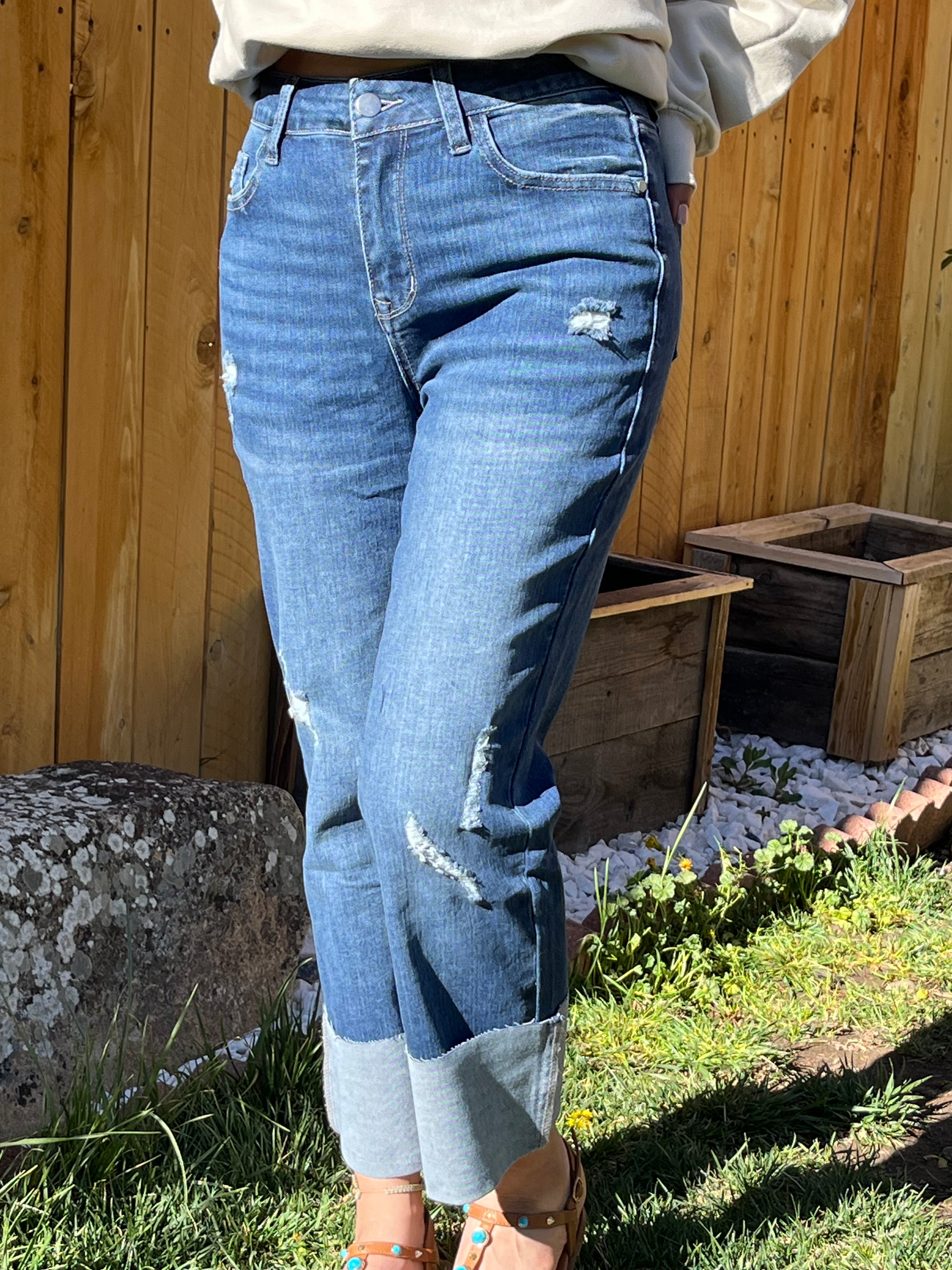 Western Folded Cuffs Distressed High Waist Jeans